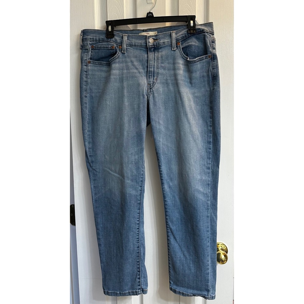 Levis Boyfriend Jeans Womens 32 Medium Wash Blue Stretch Denim Mid Rise Pants